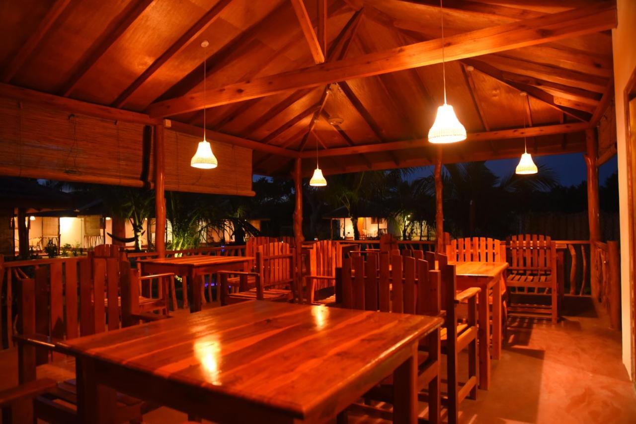Prime Surfers Bungalow Arugam Kudah Eksteriør bilde