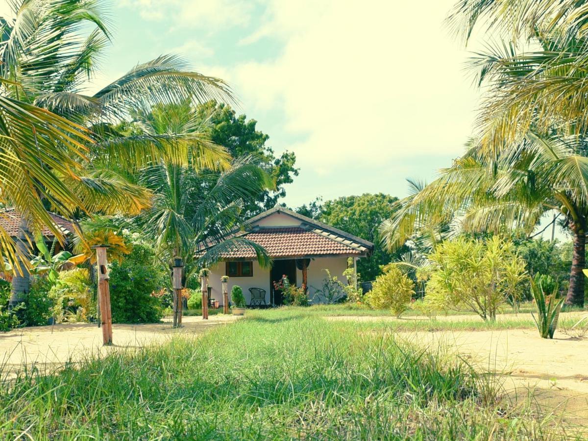 Prime Surfers Bungalow Arugam Kudah Eksteriør bilde