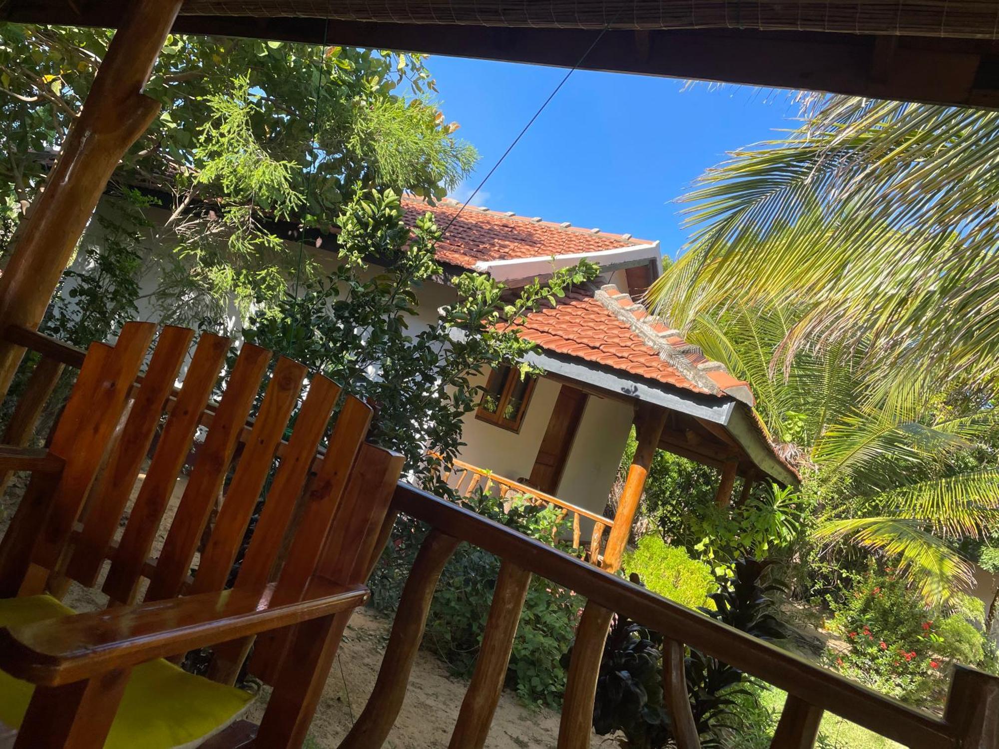 Prime Surfers Bungalow Arugam Kudah Eksteriør bilde